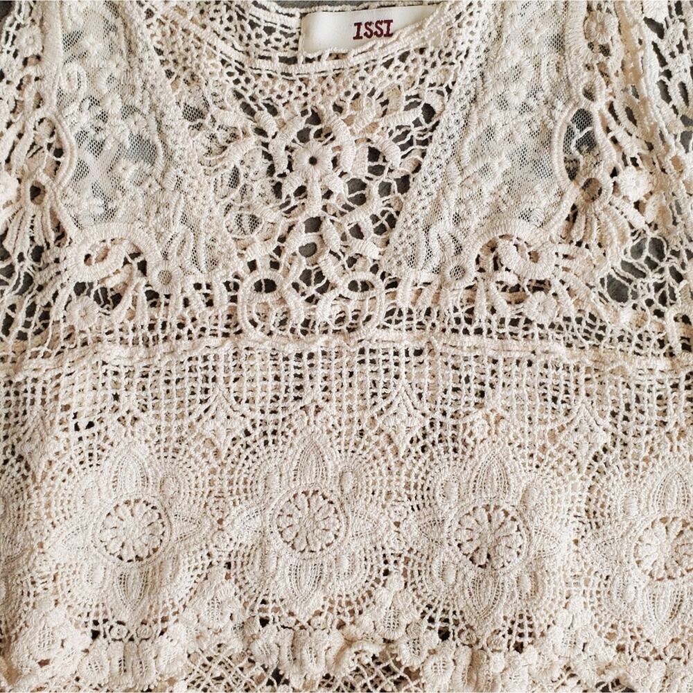 Issi Crochet Top Small - Picture 5 of 5